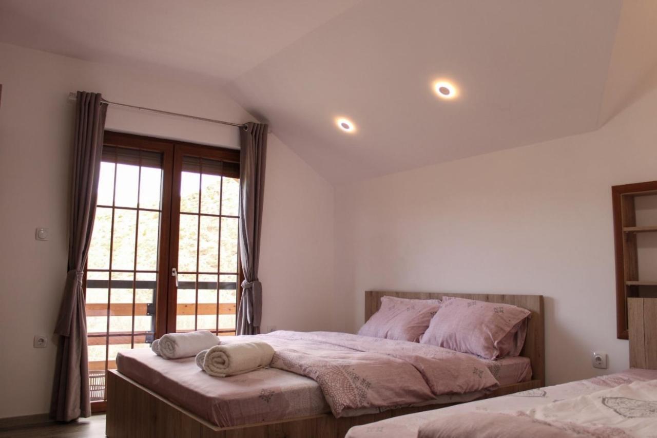 Eleon Motel Брезовица Экстерьер фото