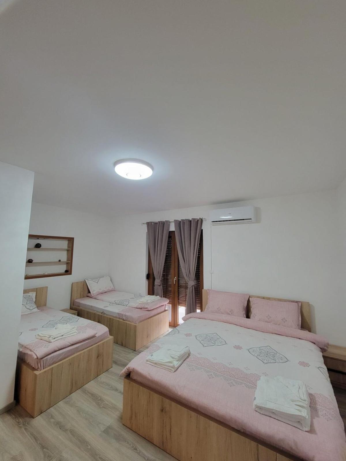 Eleon Motel Брезовица Экстерьер фото