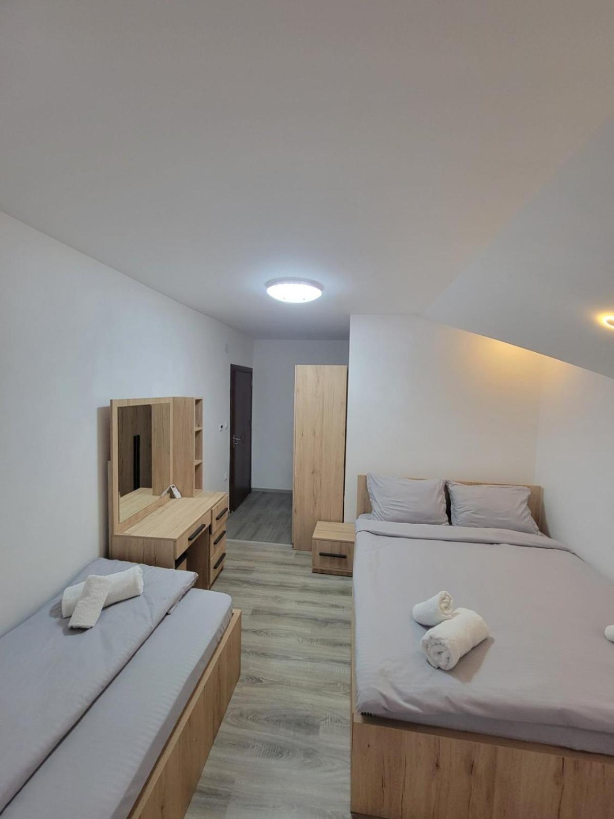 Eleon Motel Брезовица Экстерьер фото